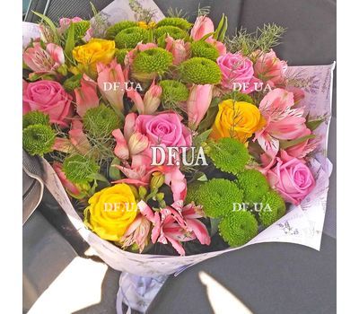 Bouquet for woman 45 years old - view 4