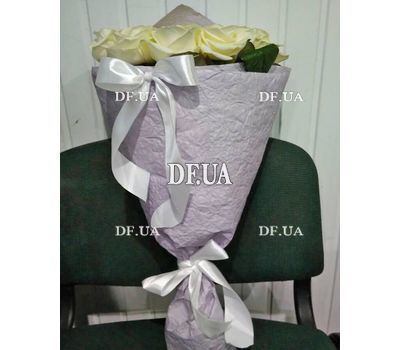Bouquet of 15 roses in craft - view 4