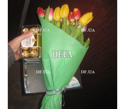 Bouquet of 15 tulips - view 5