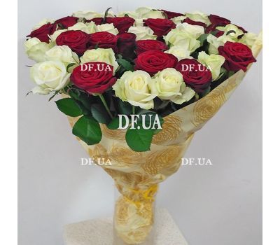 Bouquet of 45 roses - view 4