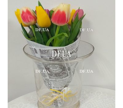 Bouquet of 9 tulips - view 2