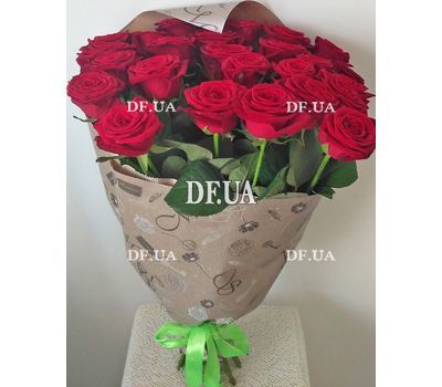 Bouquet of red roses - view 4
