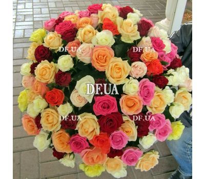 Bouquet of chic flowers - view 1