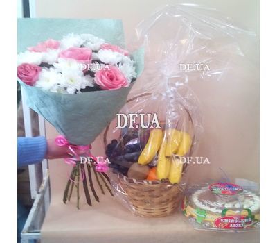 Bouquet to sister - view 2