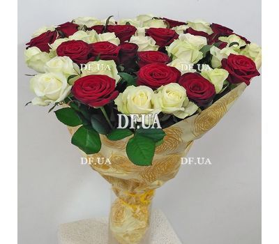 Original bouquet of roses - view 1