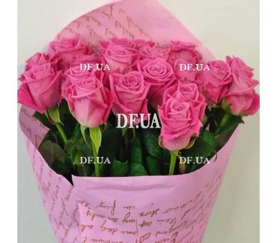 Gift bouquet of roses - view 3