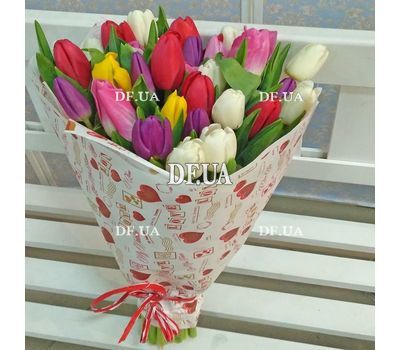 Bright tulips - view 1