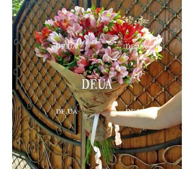 Alstromeria bouquet - view 2