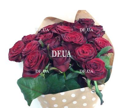 Bouquet of red roses - view 7