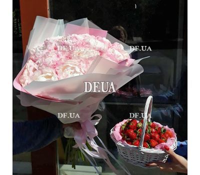 Bouquet of peonies buy - view 1