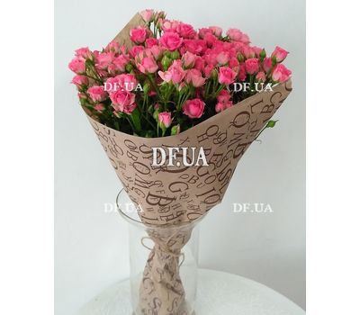 Bouquet of small pink shrub roses - view 2