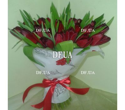 Bouquet with tulips - view 1