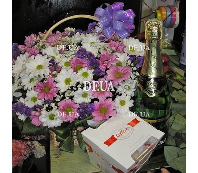 Basket of flowers for girls - view 1