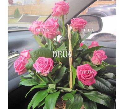 Basket of roses - view 2
