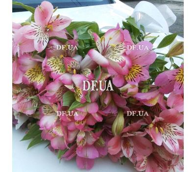 Pink alstroemerias in bouquet - view 3
