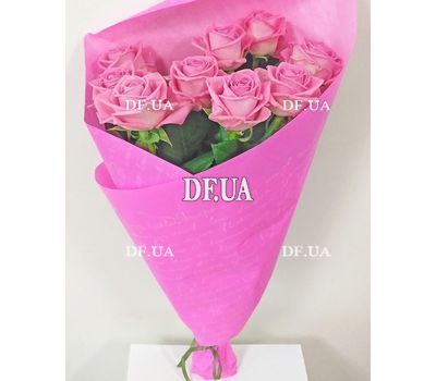 Small bouquet of 9 pink roses - view 2