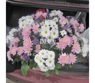 Basket of flowers for girls - view 3