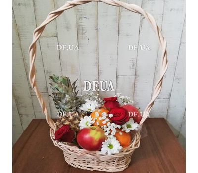 Корзина с цветами и фруктами - вид 11