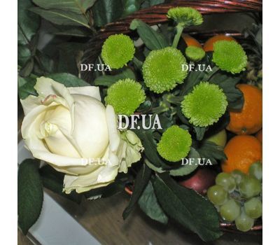 Basket with fruits and flowers - view 3