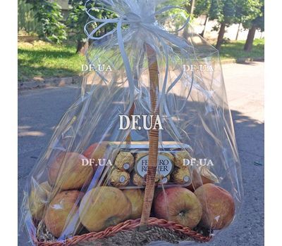 Basket of apples - view 1