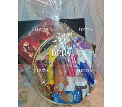 Huge basket of sweets - view 1