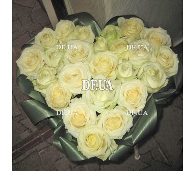 Heart from white roses - view 2