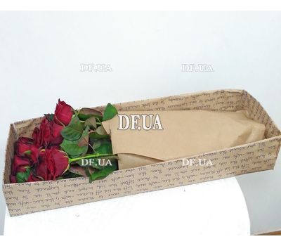 21 roses in a long box - view 1