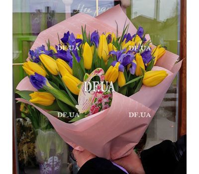 Bouquet of irises and tulips - view 3
