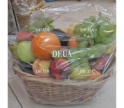 Fruits in a gift basket - view 8