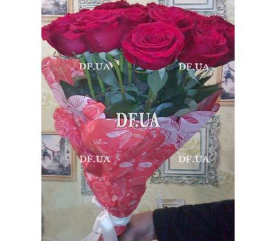 Imported roses with large buds - view 6
