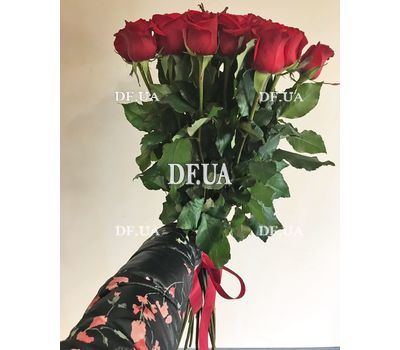 Imported roses with large buds - view 8