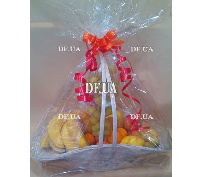 Basket of fruits to buy - view 4