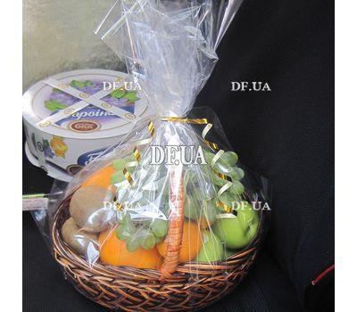 Fruit basket gift - view 7