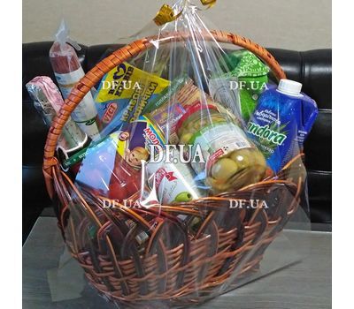 Basket with products - view 1
