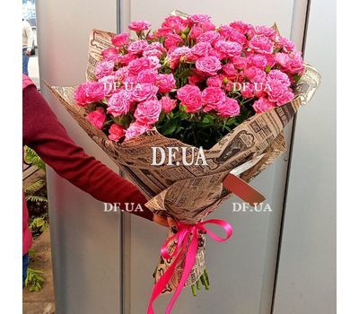 Buy bouquet of shrub roses - view 1