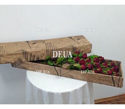Beautiful roses in a long box - view 1