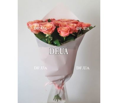 Real bouquet of roses - view 1