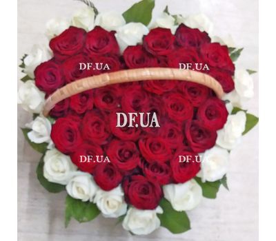 Roses in a basket in the shape of a heart - view 2