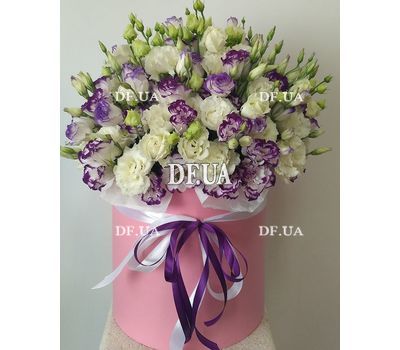 Hats box with eustoma 1