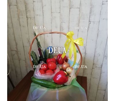 Gift set of products in the basket - 3