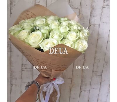 31 white rose - view 2