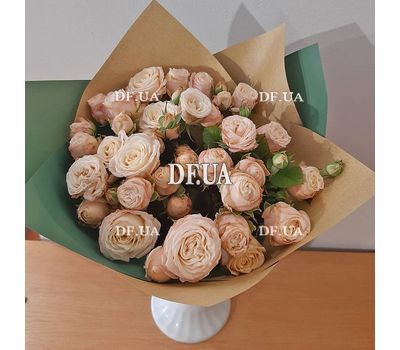 Bouquet of cream spray roses 40 cm 1