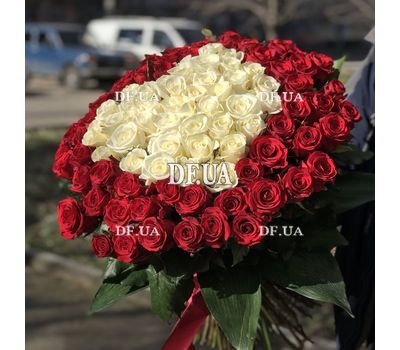 Букет роз в виде сердца - вид 1
