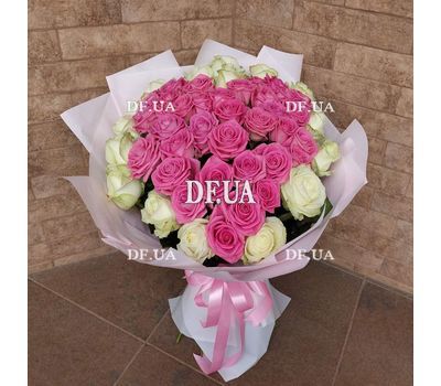 Bouquet of heart from roses 4