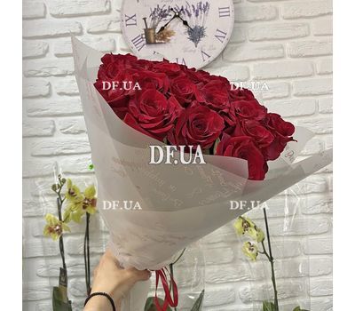 Imported roses with large buds 10