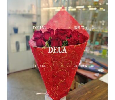 Bouquet of long roses 8