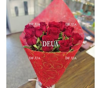 Bouquet of long roses 9