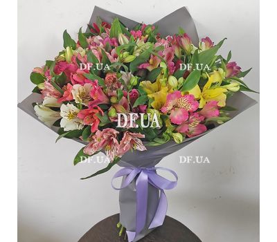 Bouquet with alstroemerias 5