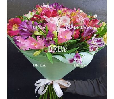 Bouquet of 15 alstromeries 9