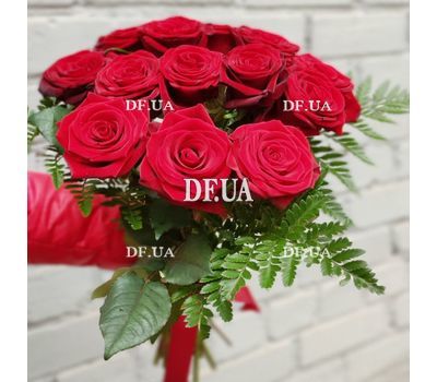 Popular bouquet of roses 6